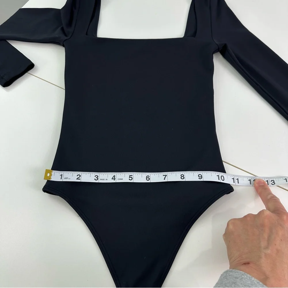Aritzia Babaton Black Long Sleeve Bodysuit with Square Neckline Size 2XS (XXS) - Picture 16 of 16